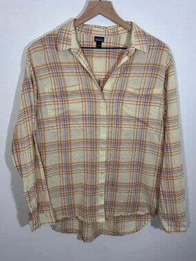 Patagonia Women's Lightweight A/C Button-Down, Beach Time: Natural Large